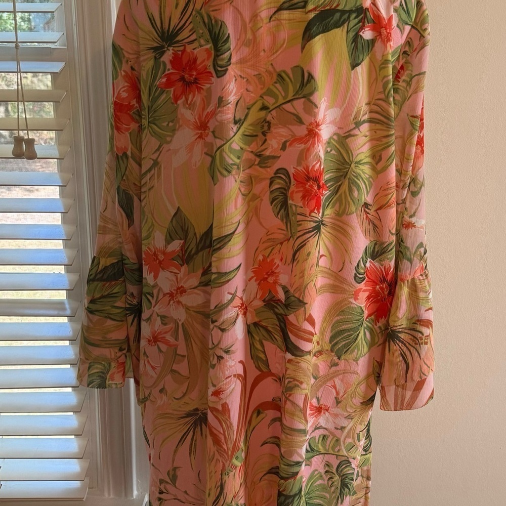 J Jill Womens Pink Tropical Floral Tunic Top Size XL Ruffle Tie Neck Bell Sleeve - Picture 2 of 9
